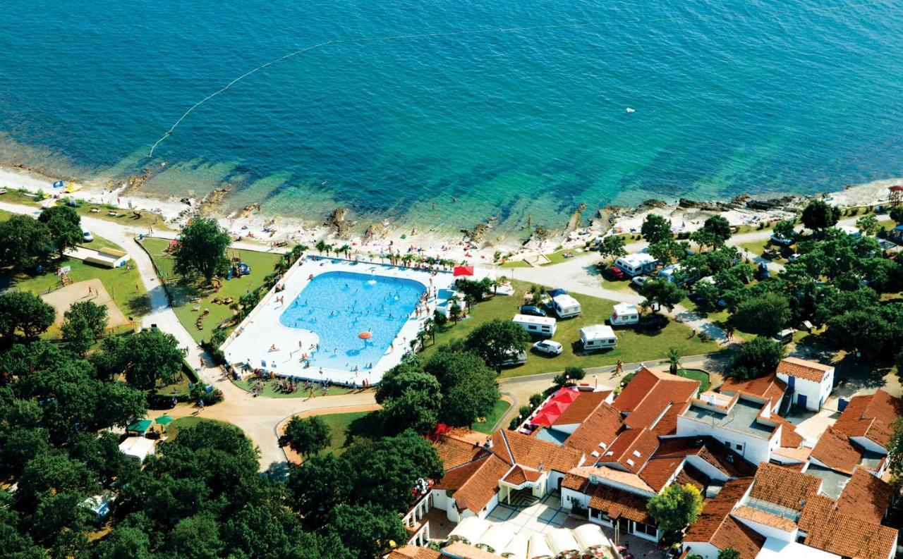 Easyatent Fkk Safari Tent Ulika Naturist - Clothes Free Poreč Eksteriør billede