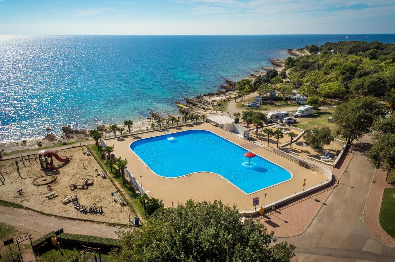 Easyatent Fkk Safari Tent Ulika Naturist - Clothes Free Poreč Eksteriør billede